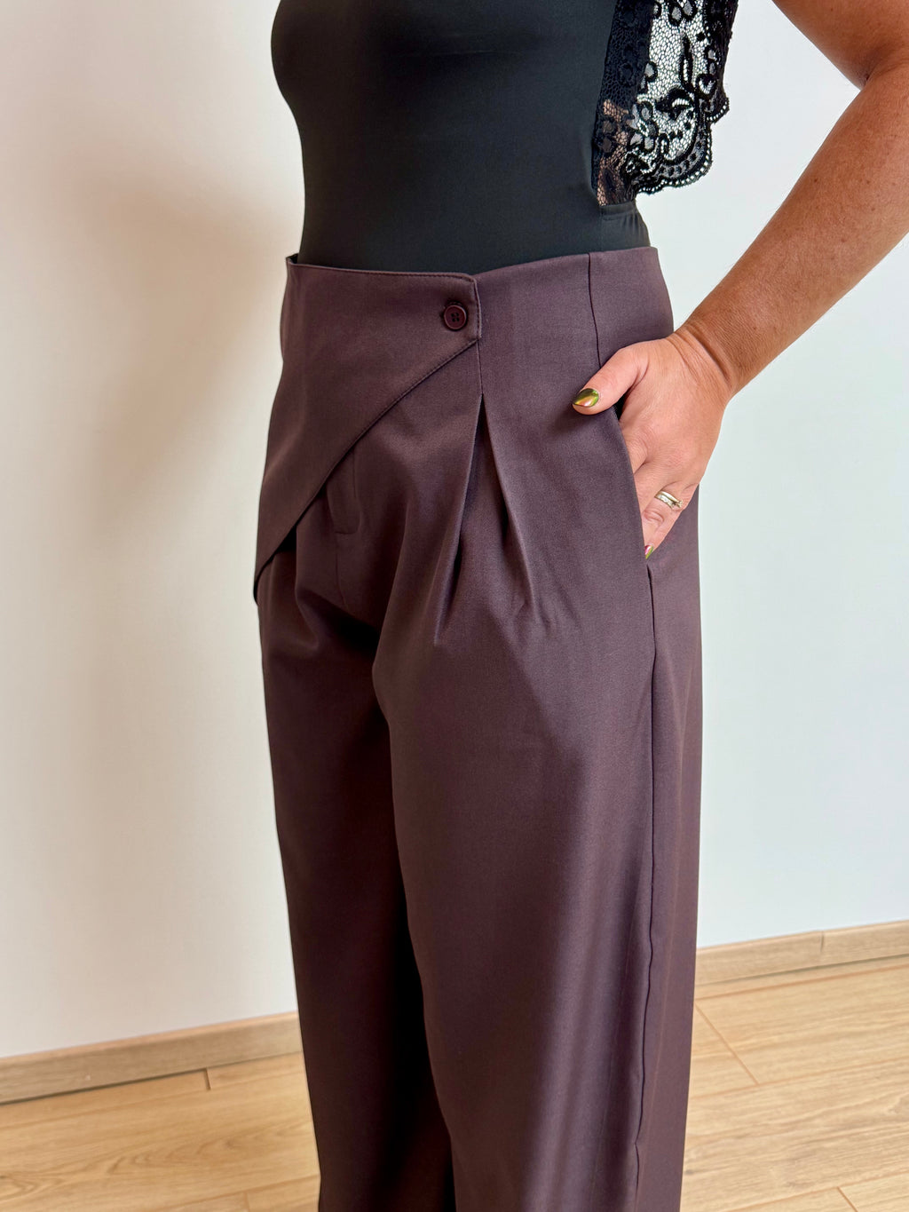 Pantalon tailleur asymétrique - MAUREEN